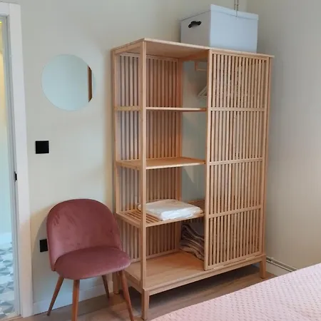 Ojos De Bel Trevías